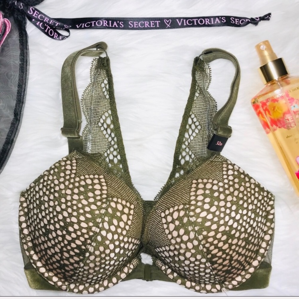 ✨32D Victoria’s Secret Very Sexy Push-up Green ✨